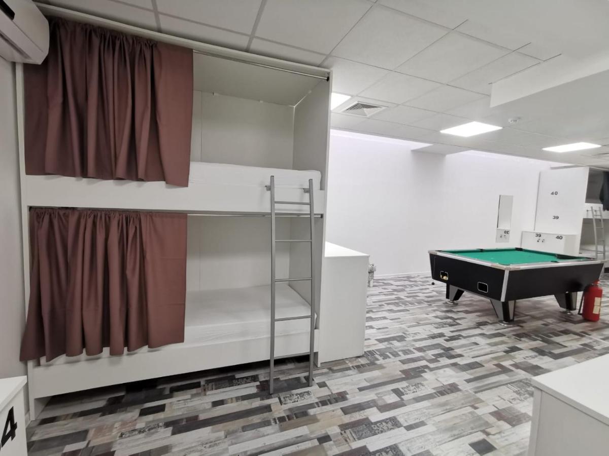 Hostel Book'N'Hook Stobreč Εξωτερικό φωτογραφία